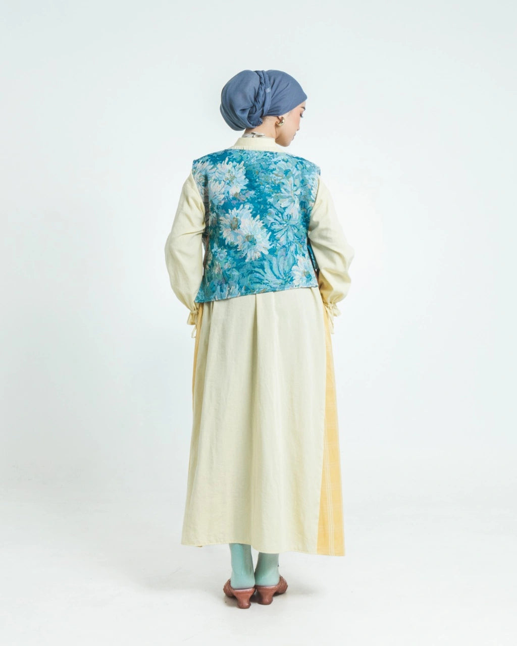 Kirana Vest Blue - Earth Major