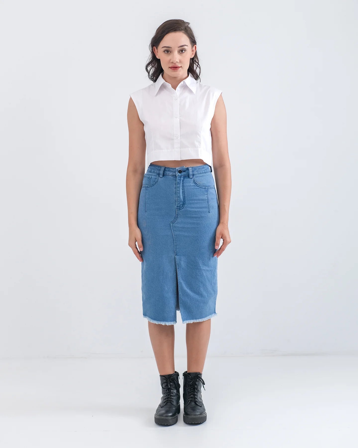 Avery Midi Denim Skirt Light Blue - Ambra La Moda