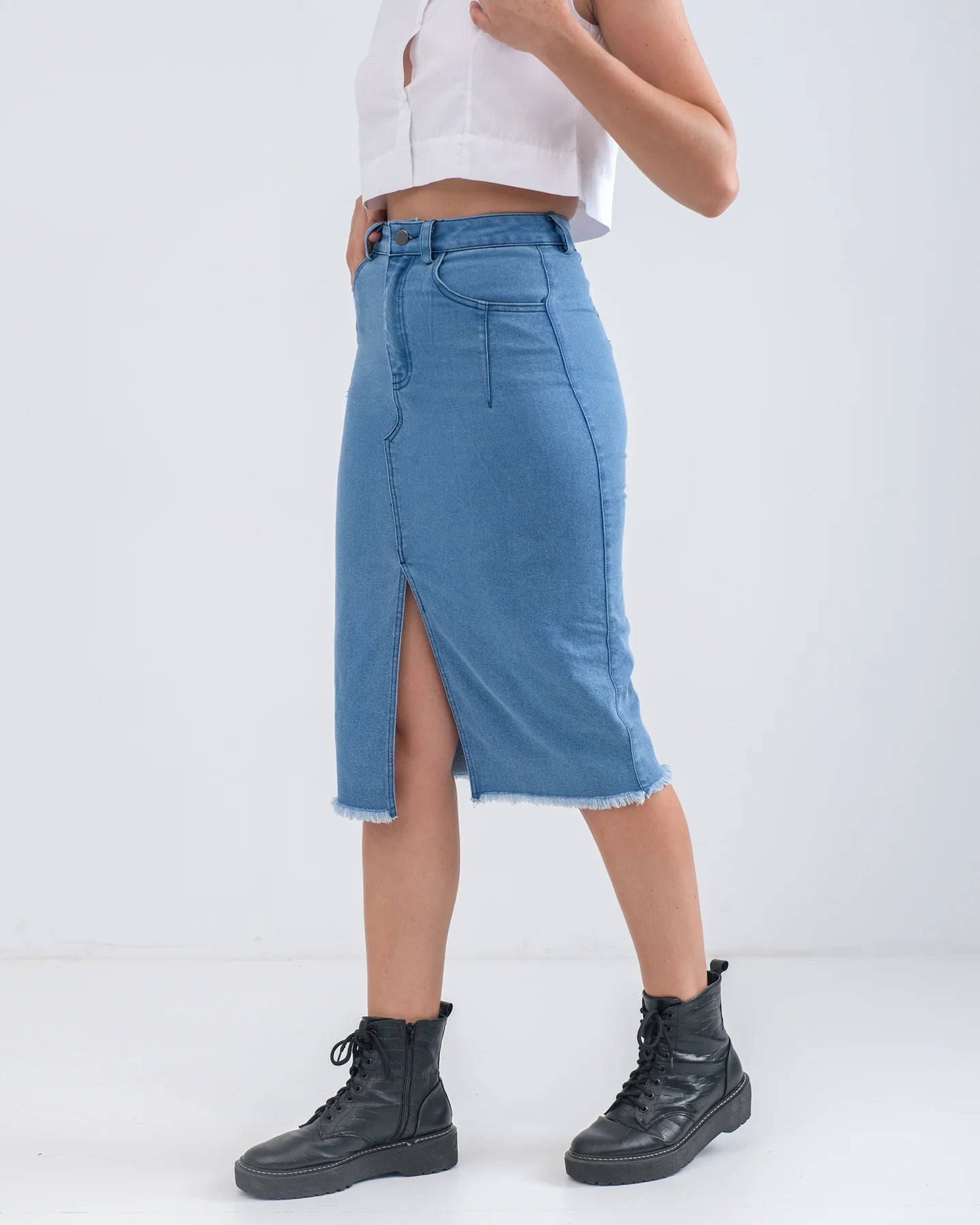 Avery Midi Denim Skirt Light Blue - Ambra La Moda