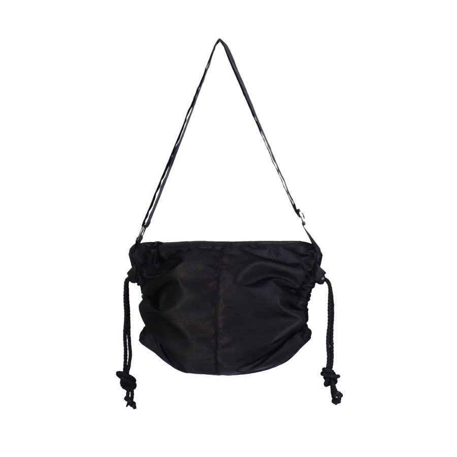 Seba Sling Bag - Membawa