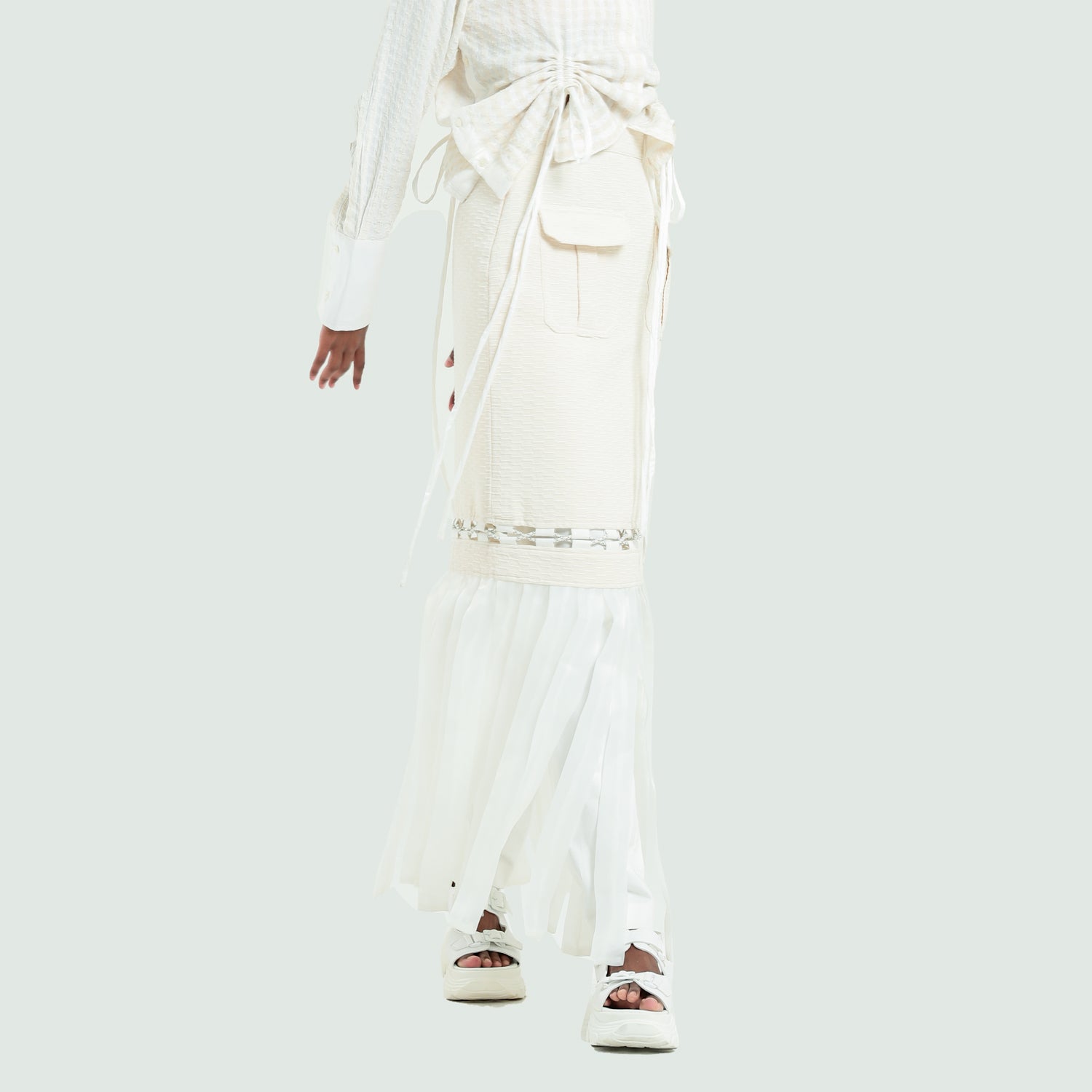 Soe Jakarta Kano Skirt Broken White 4
