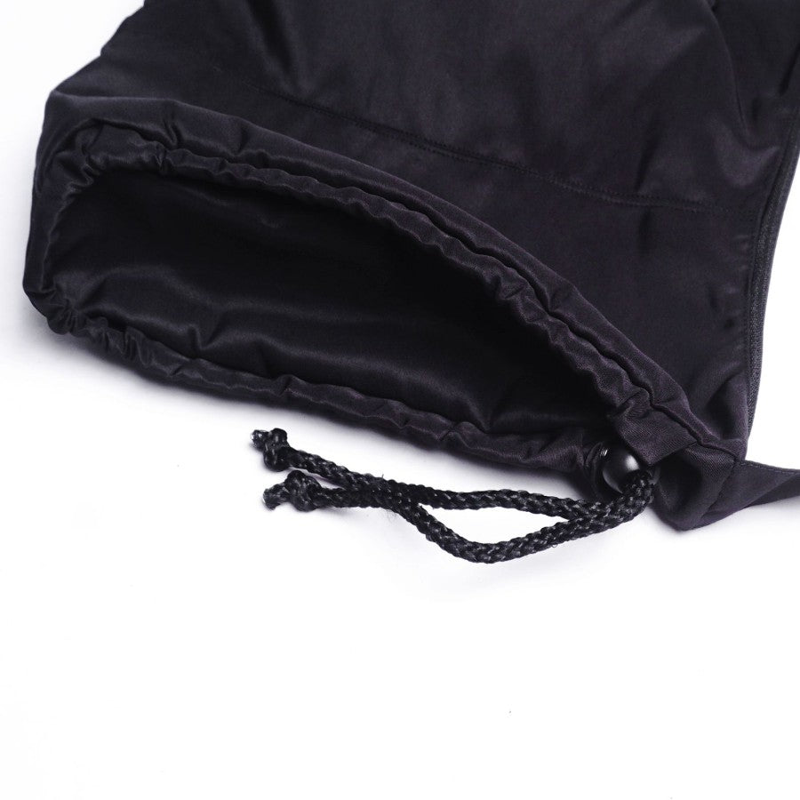 Seba Sling Bag - Membawa