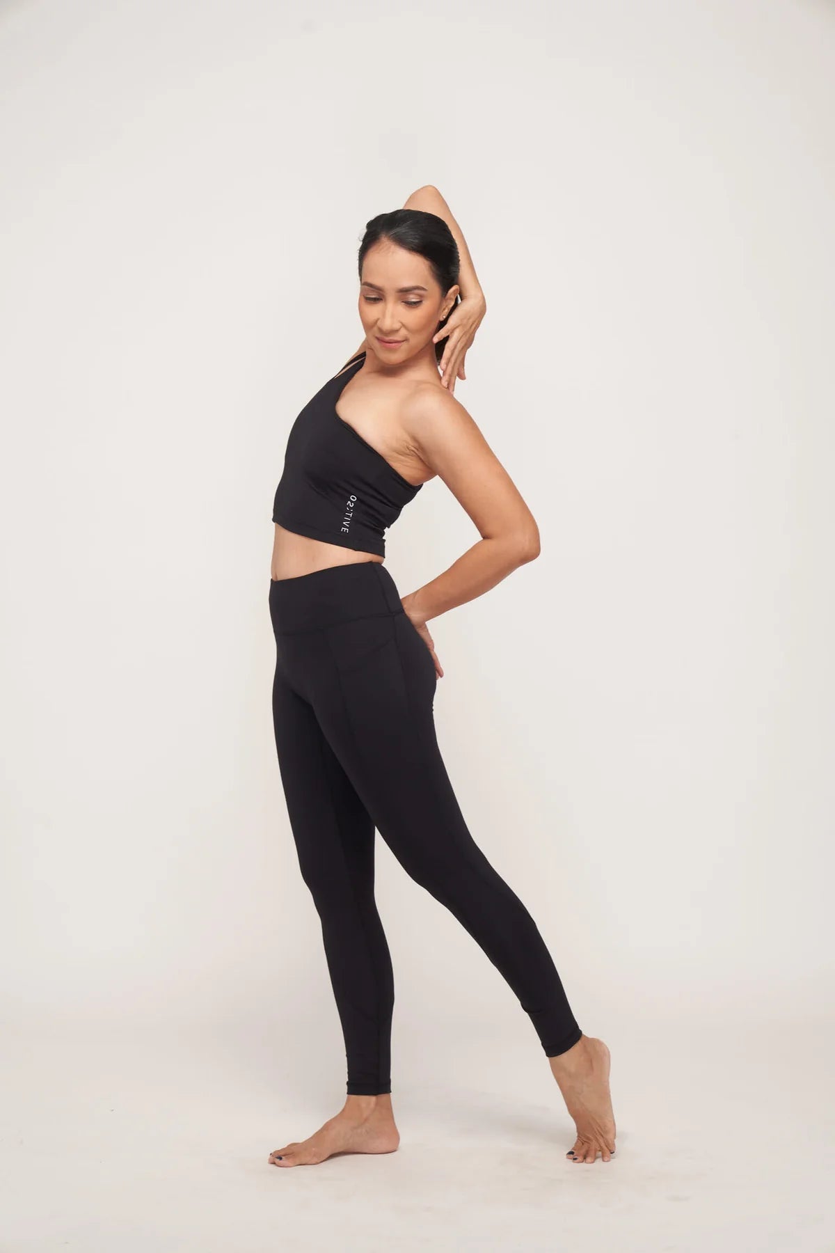 Asymmetrical Top - O2 Active