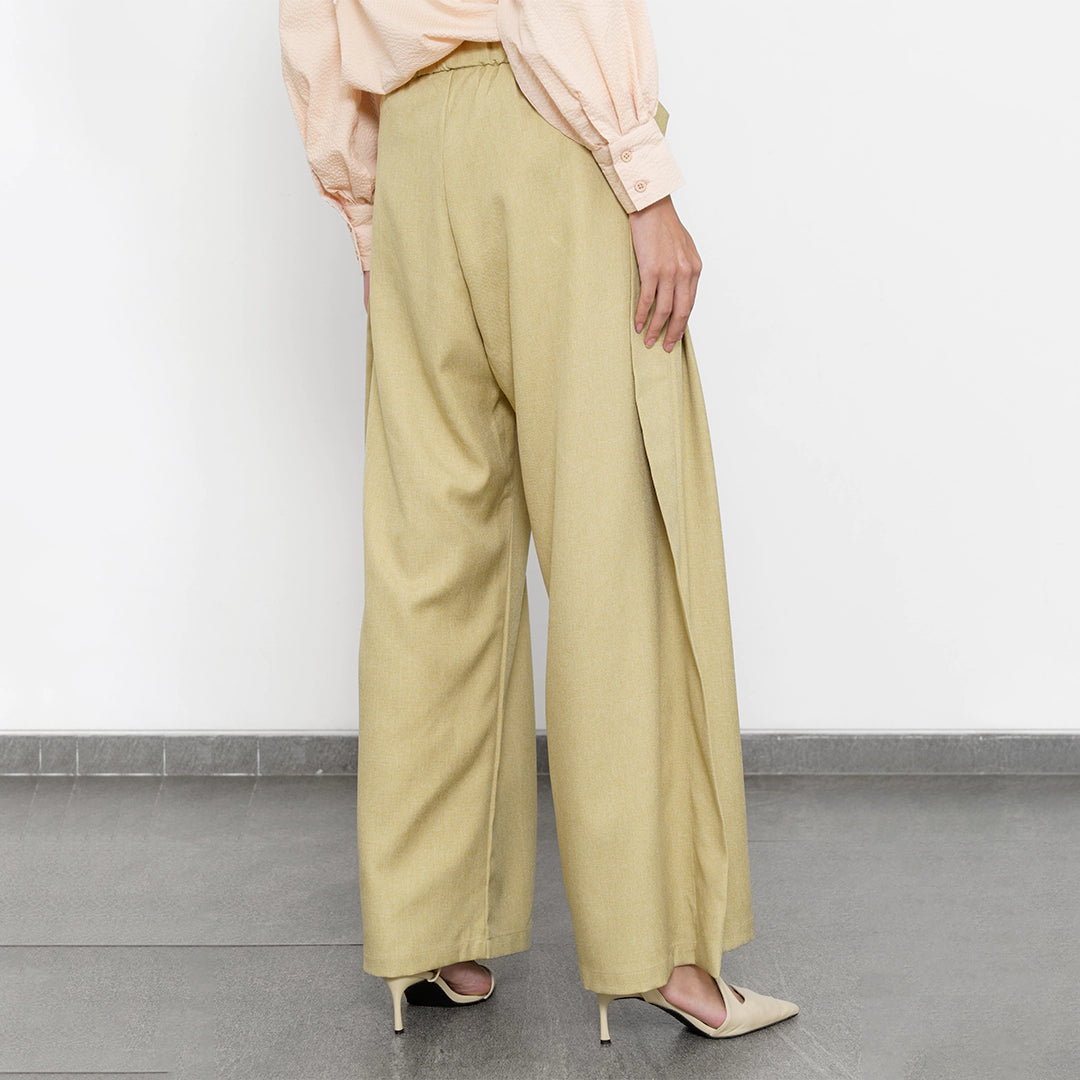 Levon Pants Khaki - Jenna & Kaia