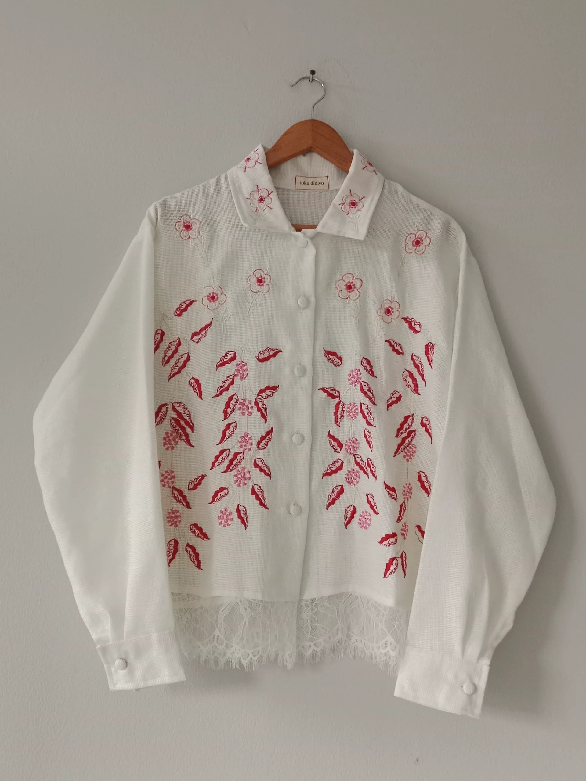 Tianna Embroidery Longsleeve - Toko Didiyo