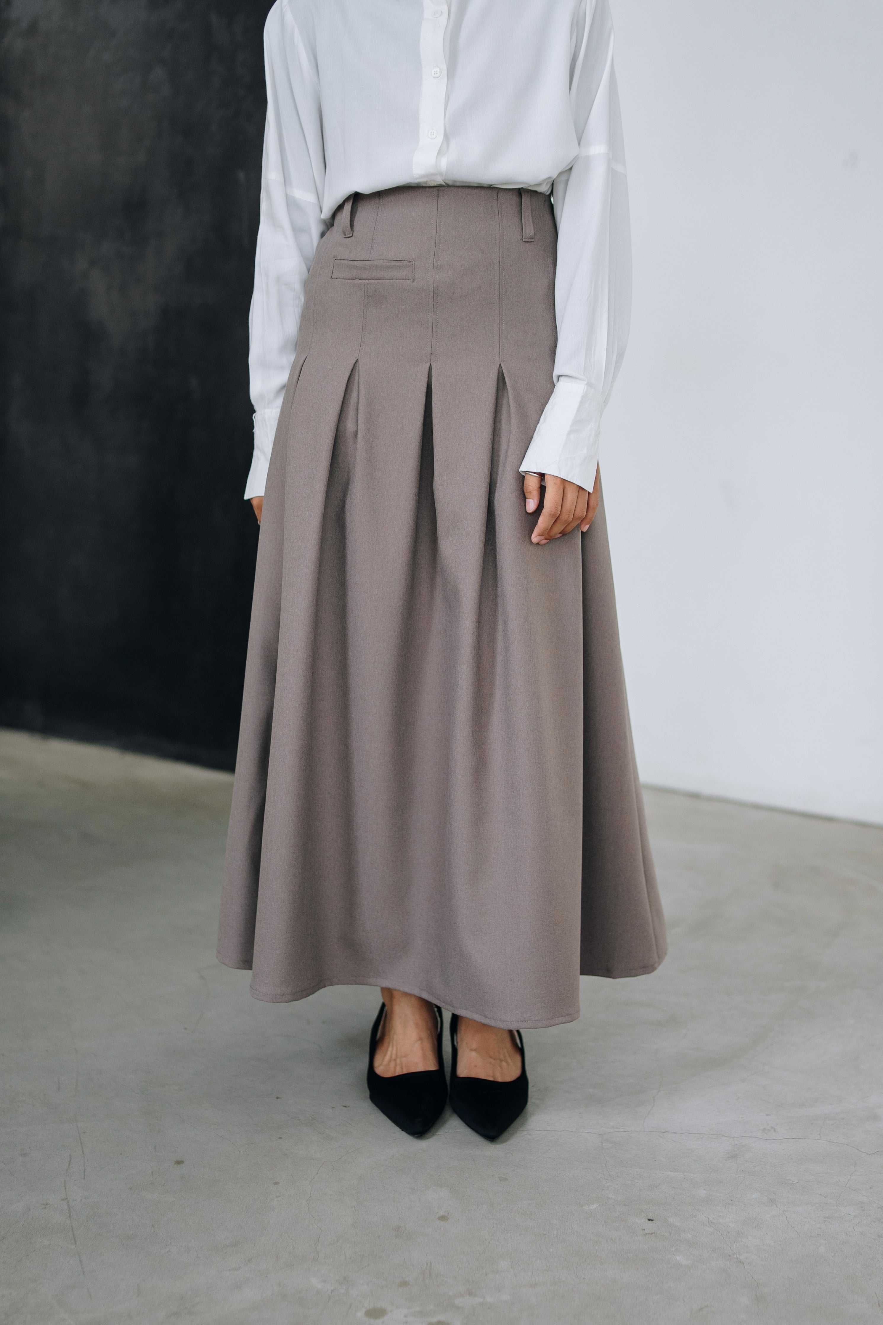 Refine Pleated Skirt - Swifter x Rahmi.Apr