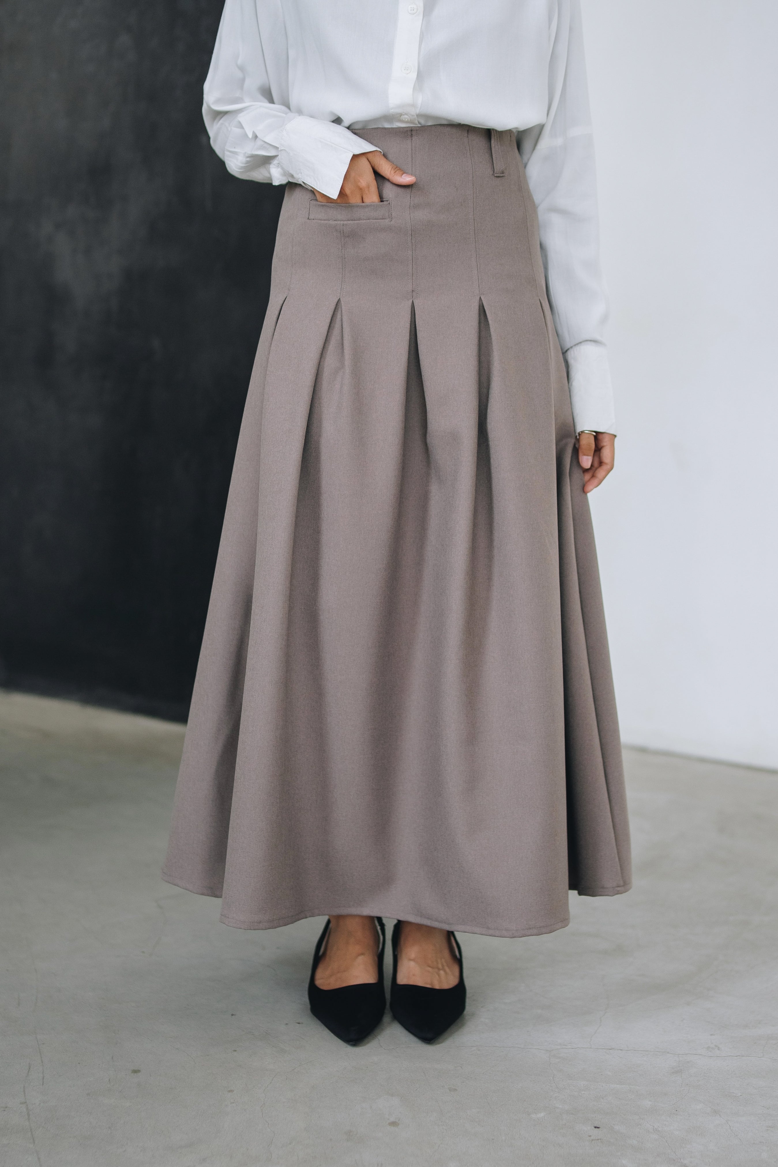 Refine Pleated Skirt - Swifter x Rahmi.Apr