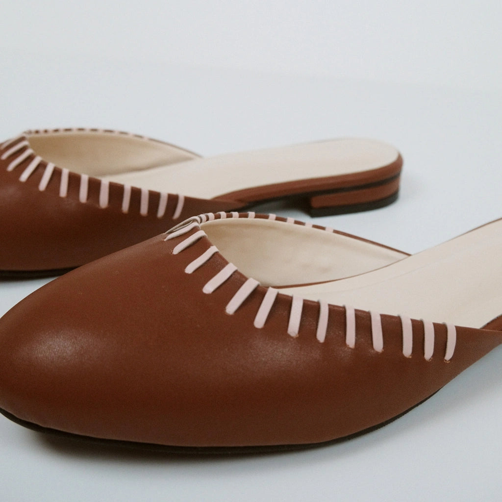 Chloe Flats - Amara Sol