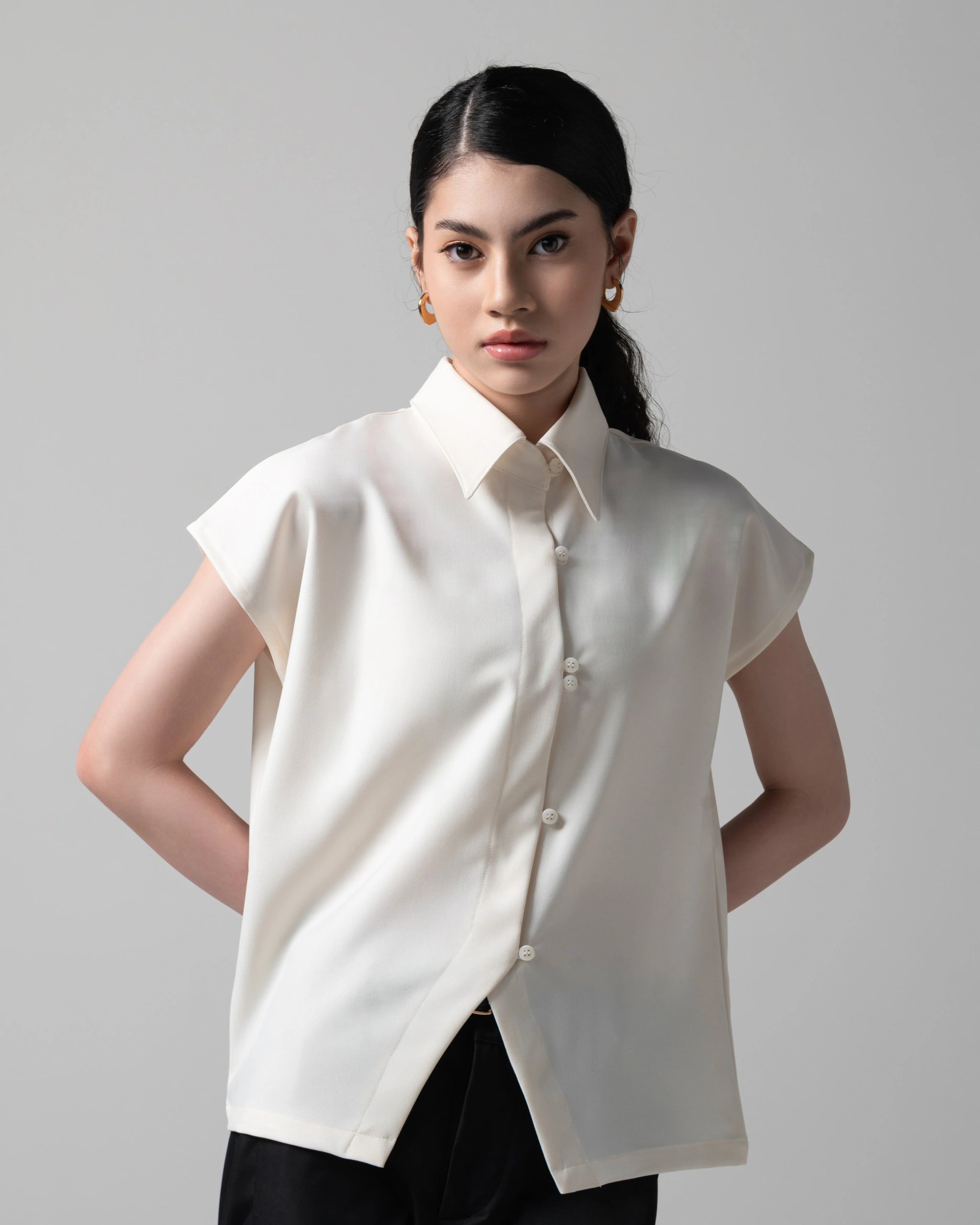Nera Blouse Broken White  - Kajuaruna