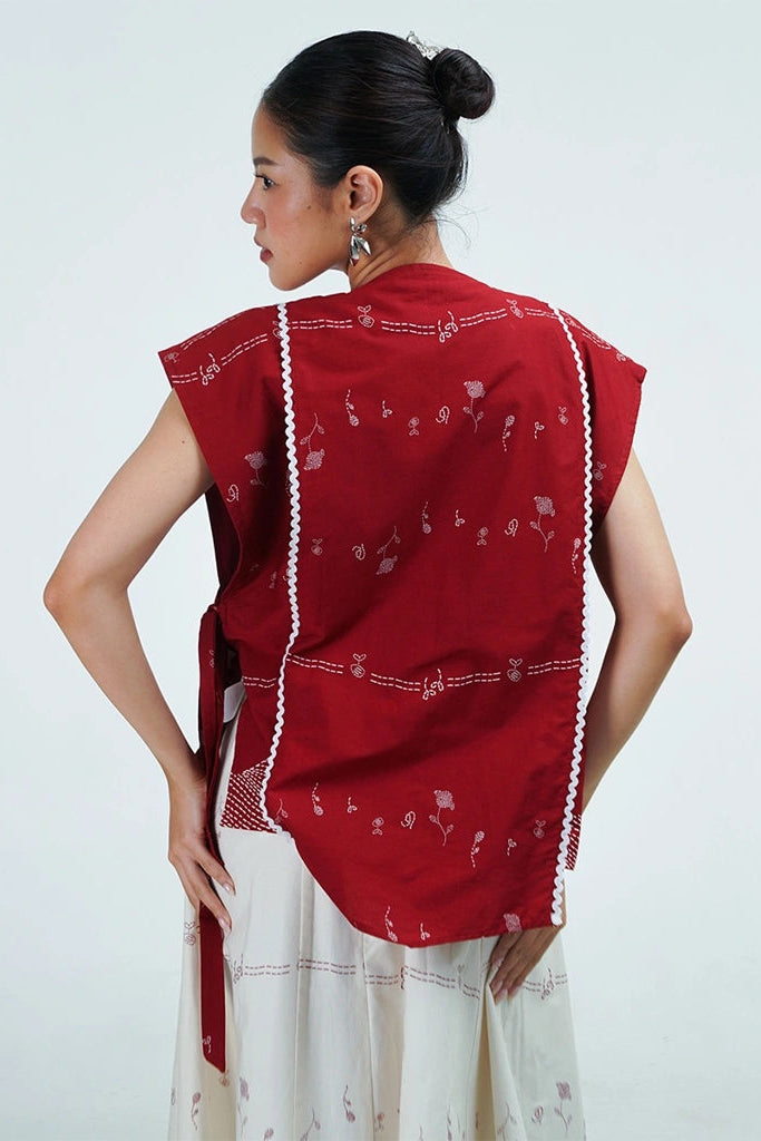 Kembali Vest Red - Damakara