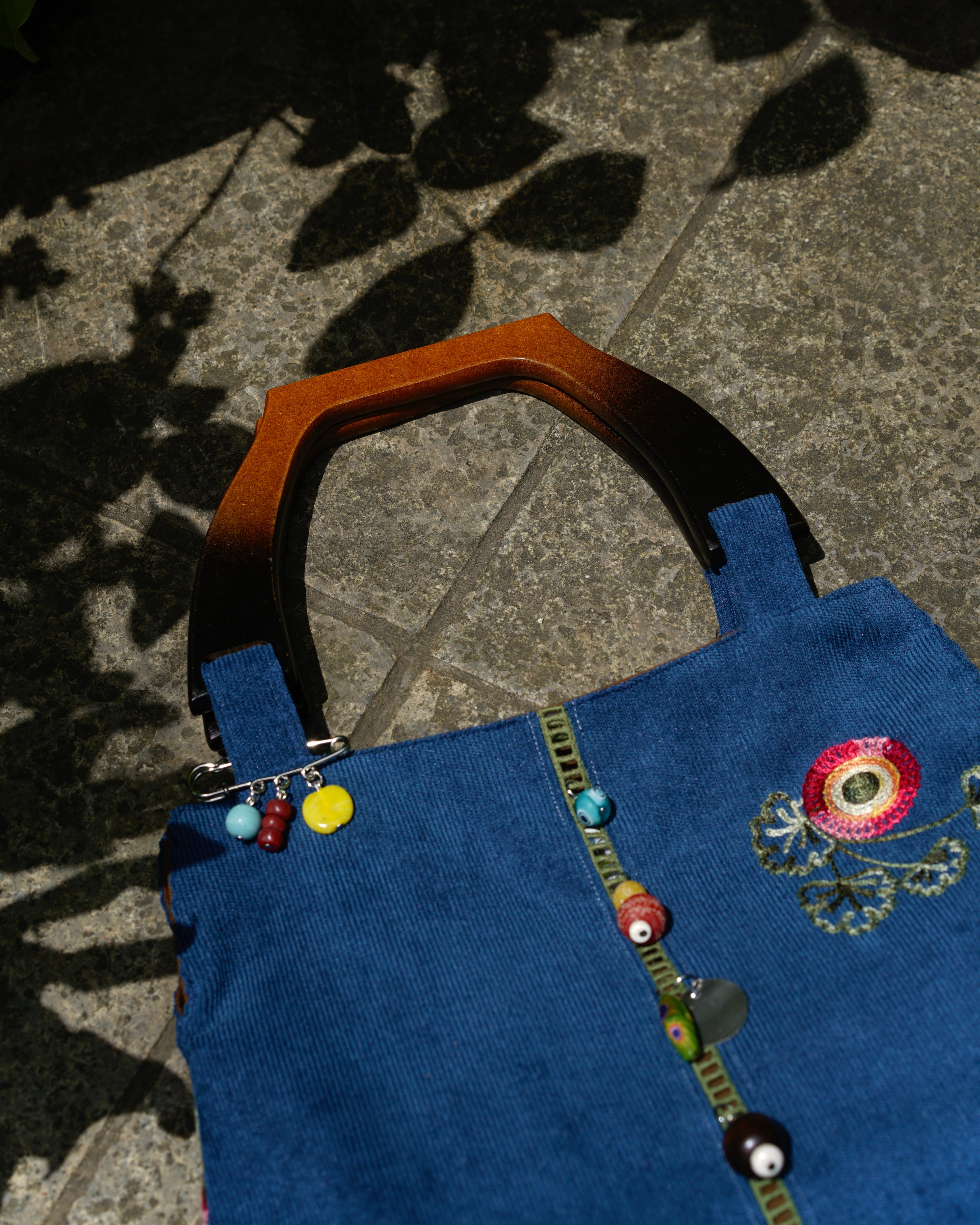 Mon Vello Garden - Mon Arte