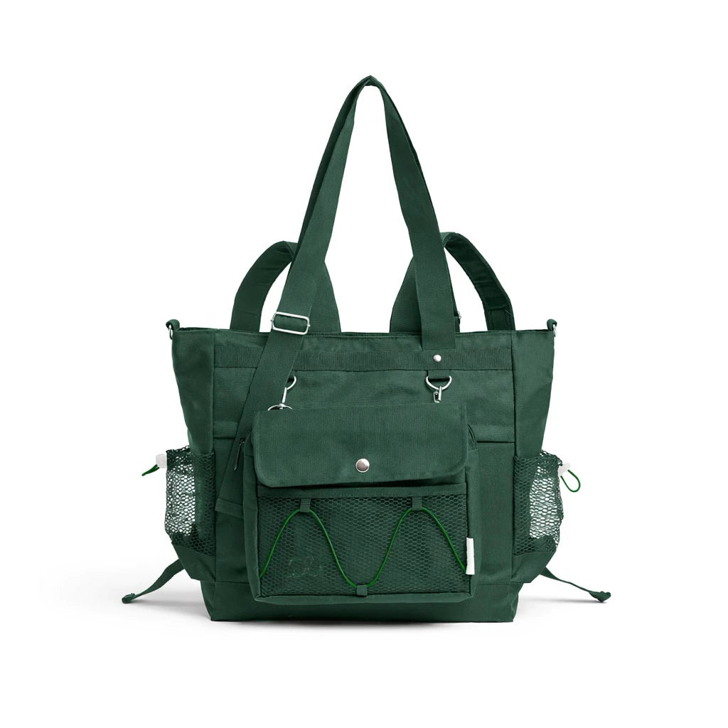 Green women's 2-in-1 bag with multiple pockets and straps on a white background

Tas wanita hijau 2-in-1 dengan banyak saku dan tali pada latar belakang putih.