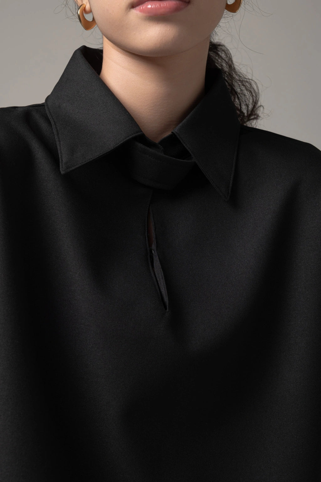 Rowe Blouse Black - Kajuaruna