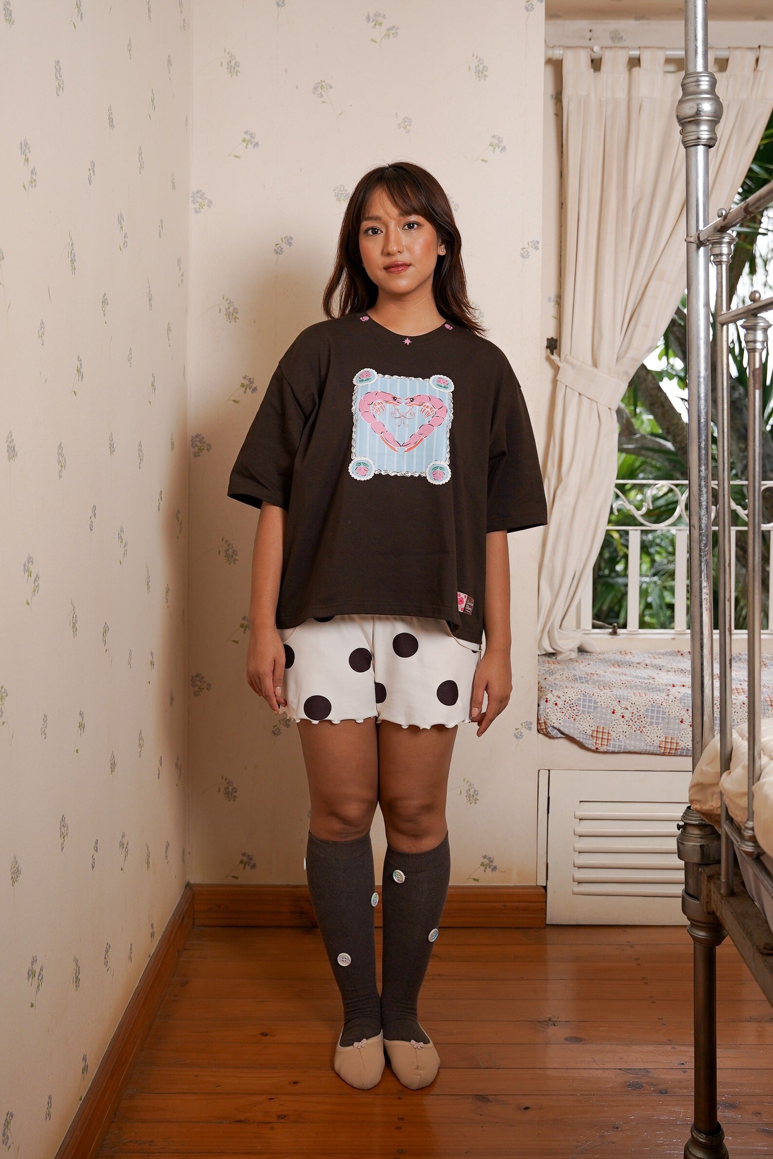 Dancing Shrimp - Short Sleeve Brown - Hintuturo