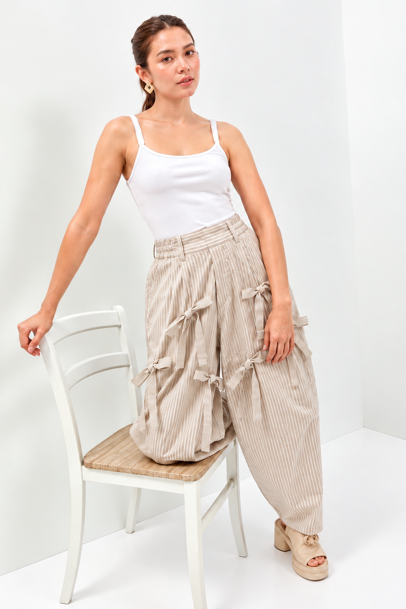 Hadid Stripe Cream - Upside Down