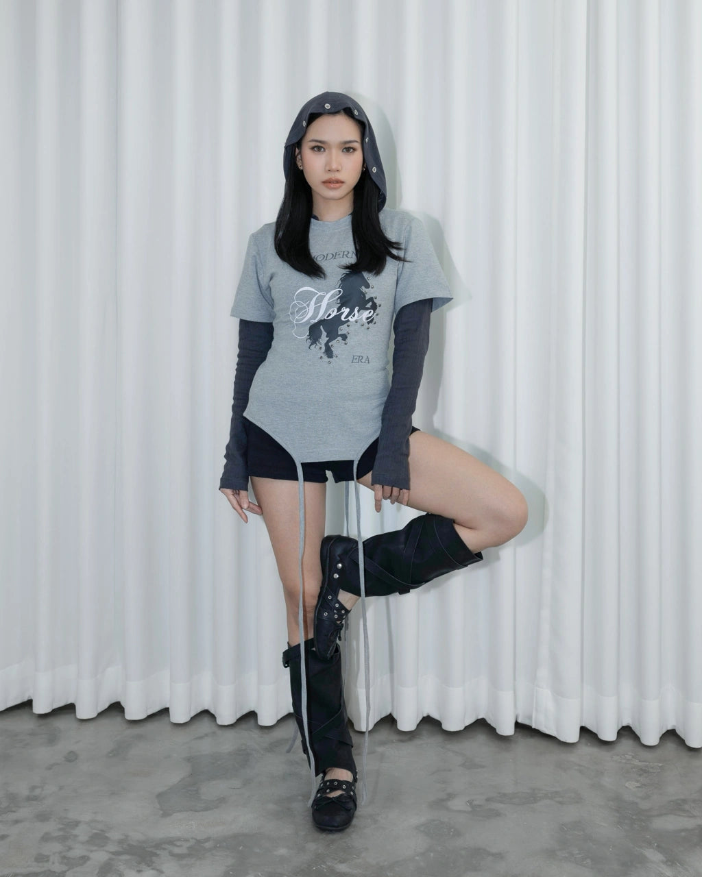 Horse Short Sleeve Top Grey - Catha