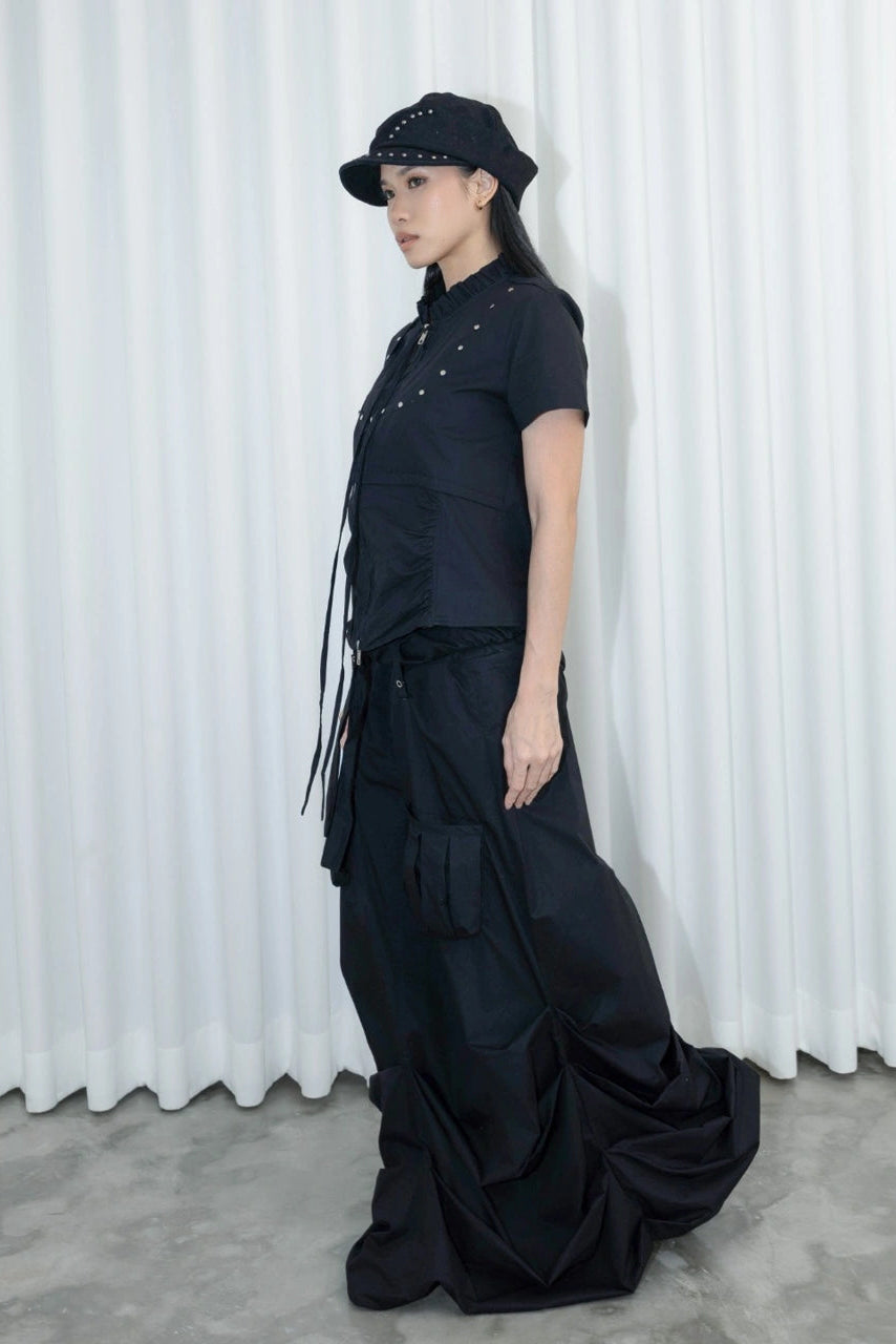 Roll Up Ballon Cargo Skirt Black - Catha