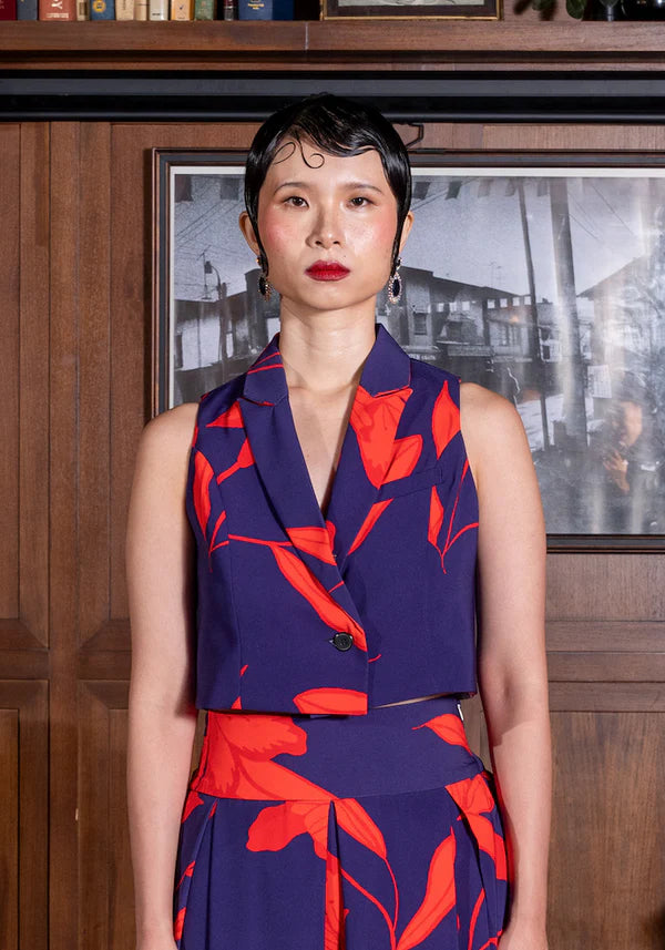 Jill Vest Red Midnight - Kyrra