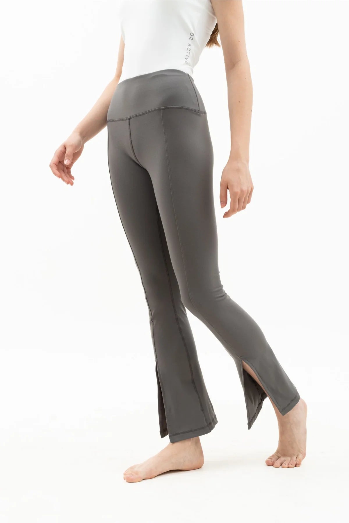 Cut-Out Flare Legging - O2 Active