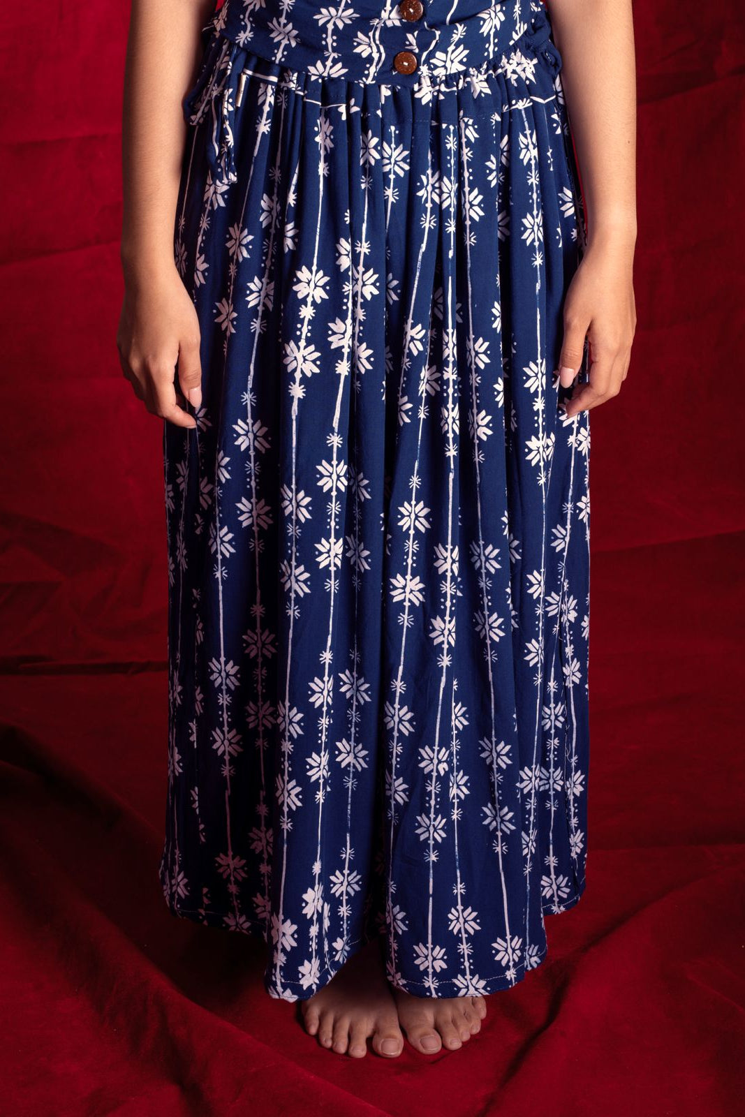 Bumi Batik Skirt Blue - Manikan