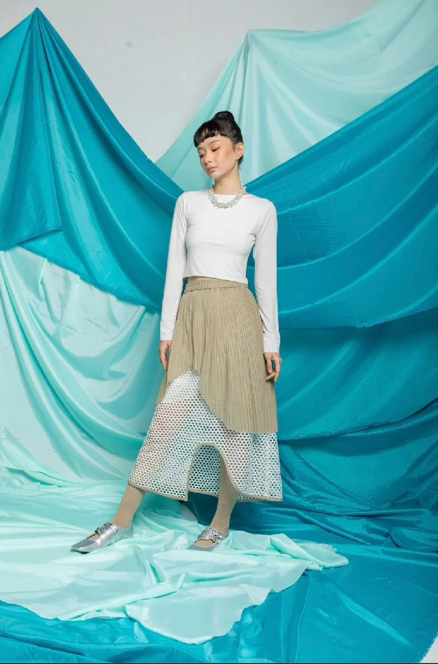 Illume Asymetrical Skirt White Beige - Wad Studio