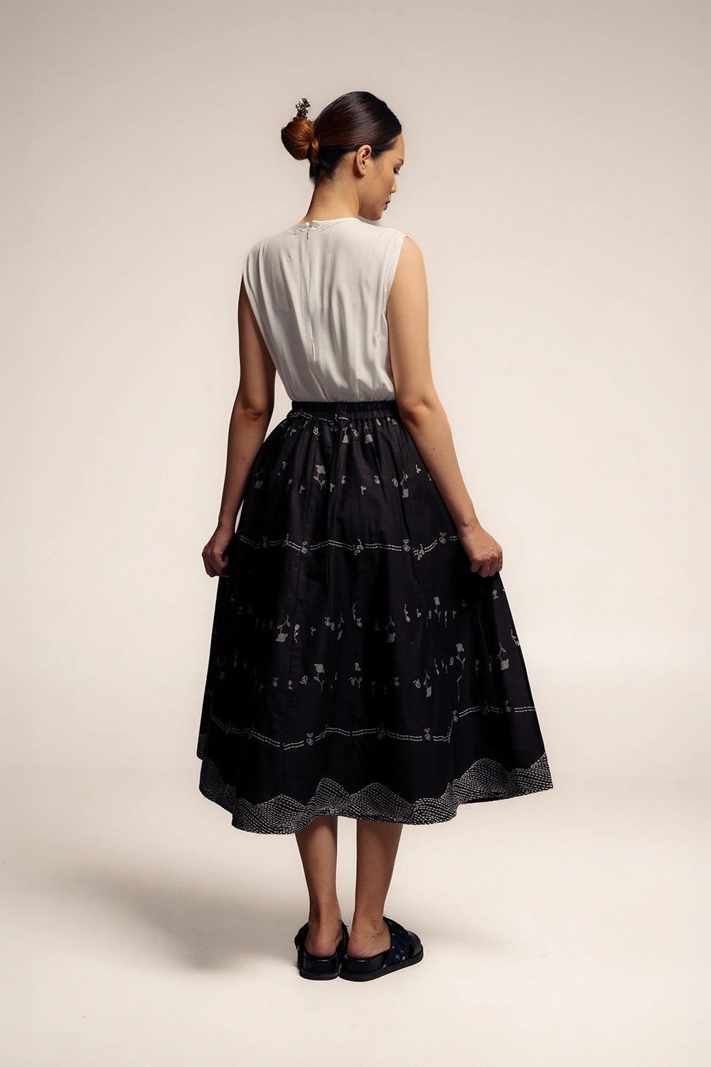 Kembali Panel Skirt - Damakara