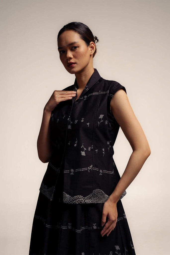 Kembali Encim Sleeveless  - Damakara