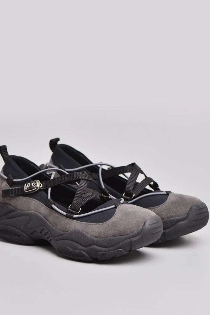 Zeeva Sneakers Dark Grey - Adorable Projects