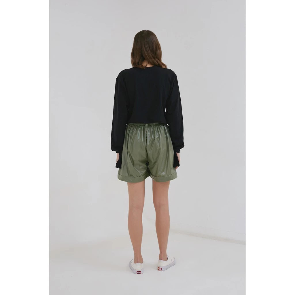 Ramsey Faux Leather Shorts Green - Alexalexa