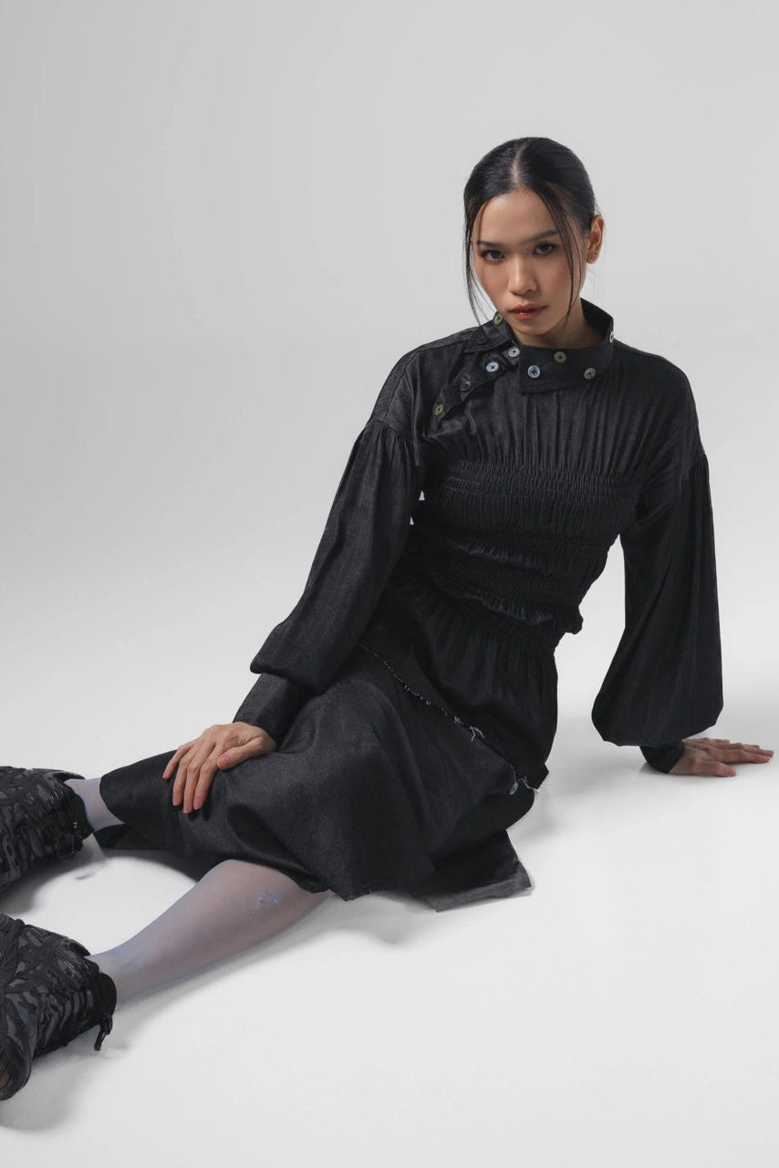 Noir Buttons Colla Smocked Shirt Black - Catha