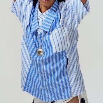 District Double Top Blue White - Two Stitches