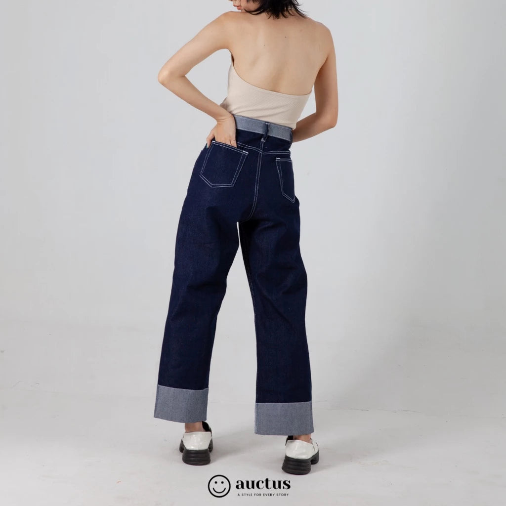 Itzy Highwaist Pants - The Auctus