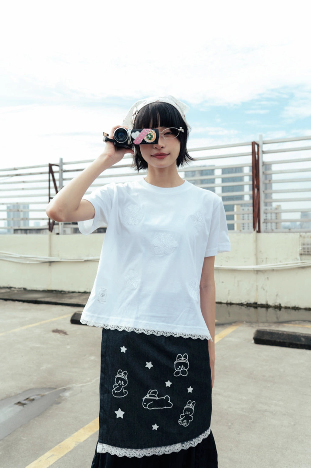 Runa Crop Tee White On White - Tome Ame