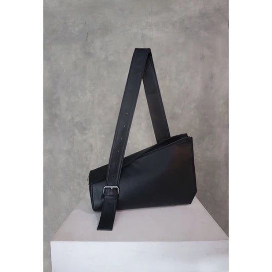 Canoe Bag - Laire