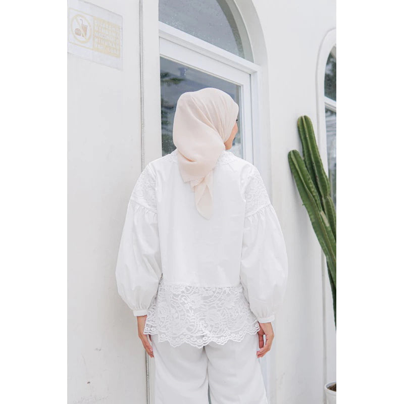 Baloon Shirt White - Casaelana