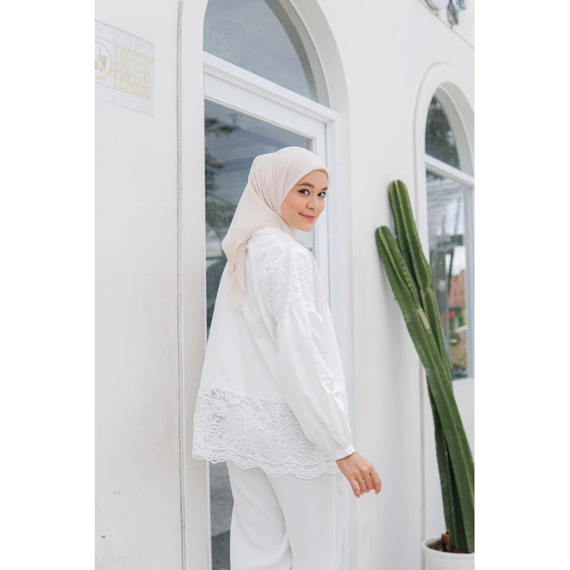 Baloon Shirt White - Casaelana