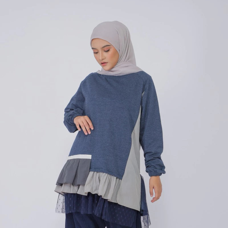 Mima Sweater Navy - Dress Up For Faith