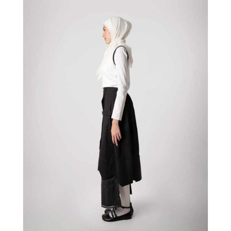 Luby Skirt Black - I Wear Far