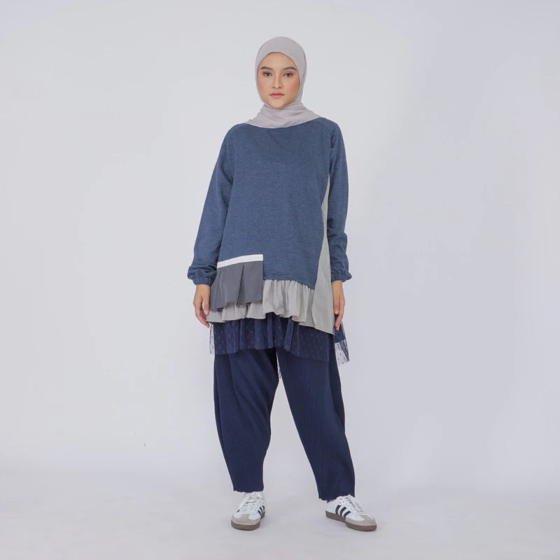 Mima Sweater Navy - Dress Up For Faith