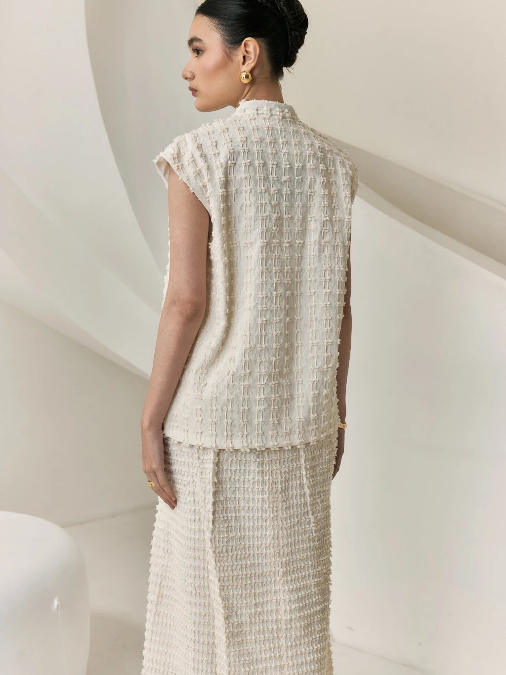 Peony Top Tenun Bulu - Mine