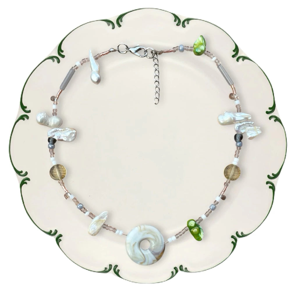 Roound Necklace White - Hoogy