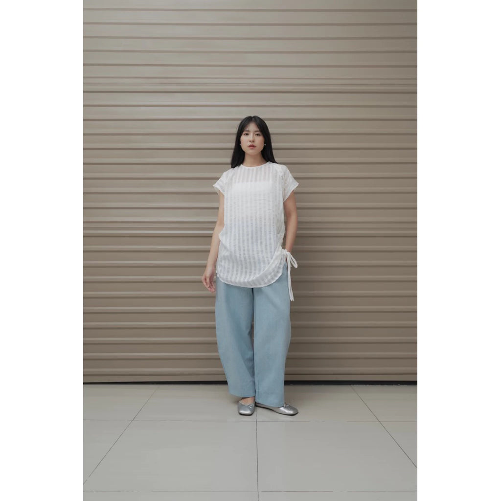 Nara Top - Monday To Friday