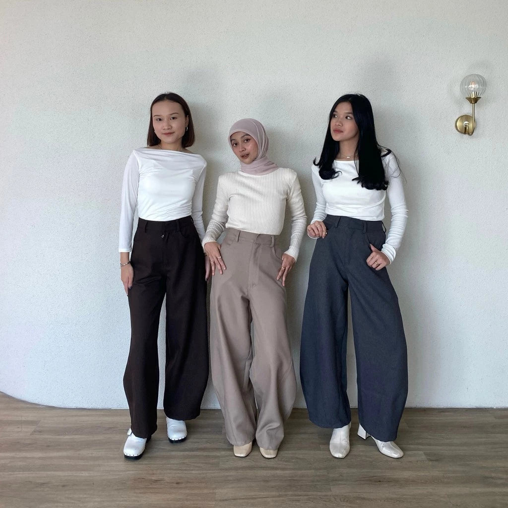 Valerie Barrel Pants - Bling It On