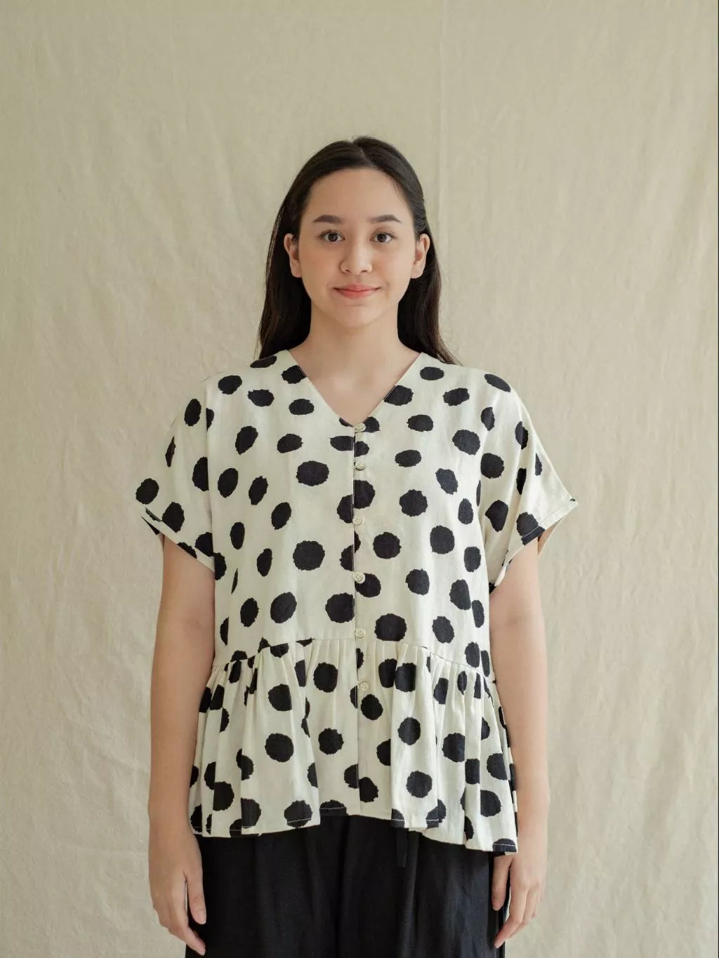 Kemeja Melasti Rample Polkadot - Labuan Linen Wear