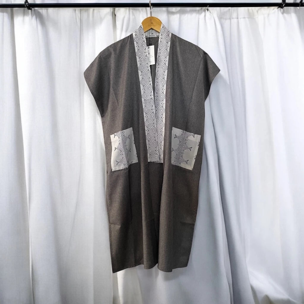 Okki Outer - Kain Lokal