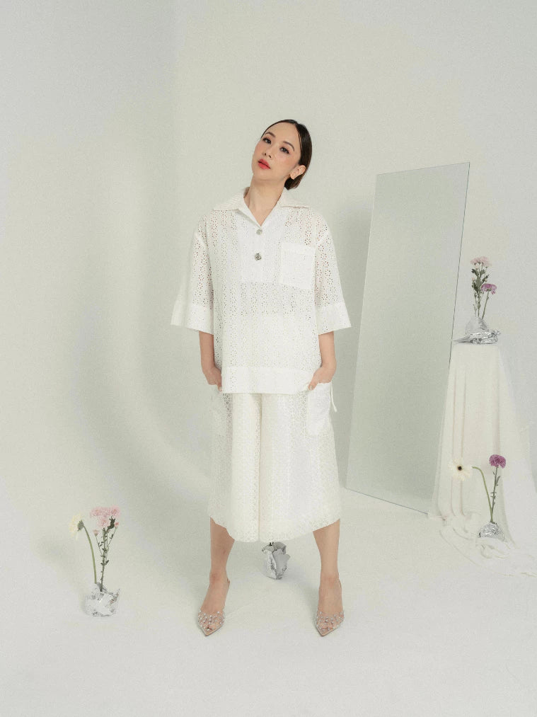 Mahira Polo Brukat White - LR Studio