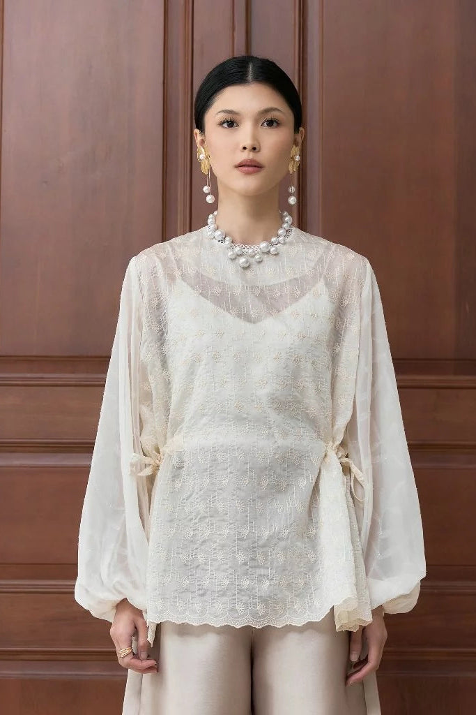 Ariela Blouse Ivory - Mine
