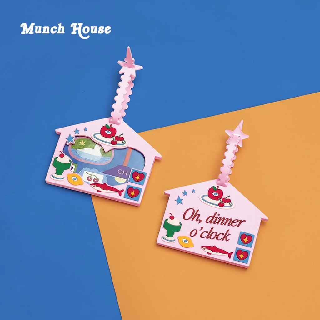 (Munch House) On The Go Rubber Photo Tag - Oh.Irv