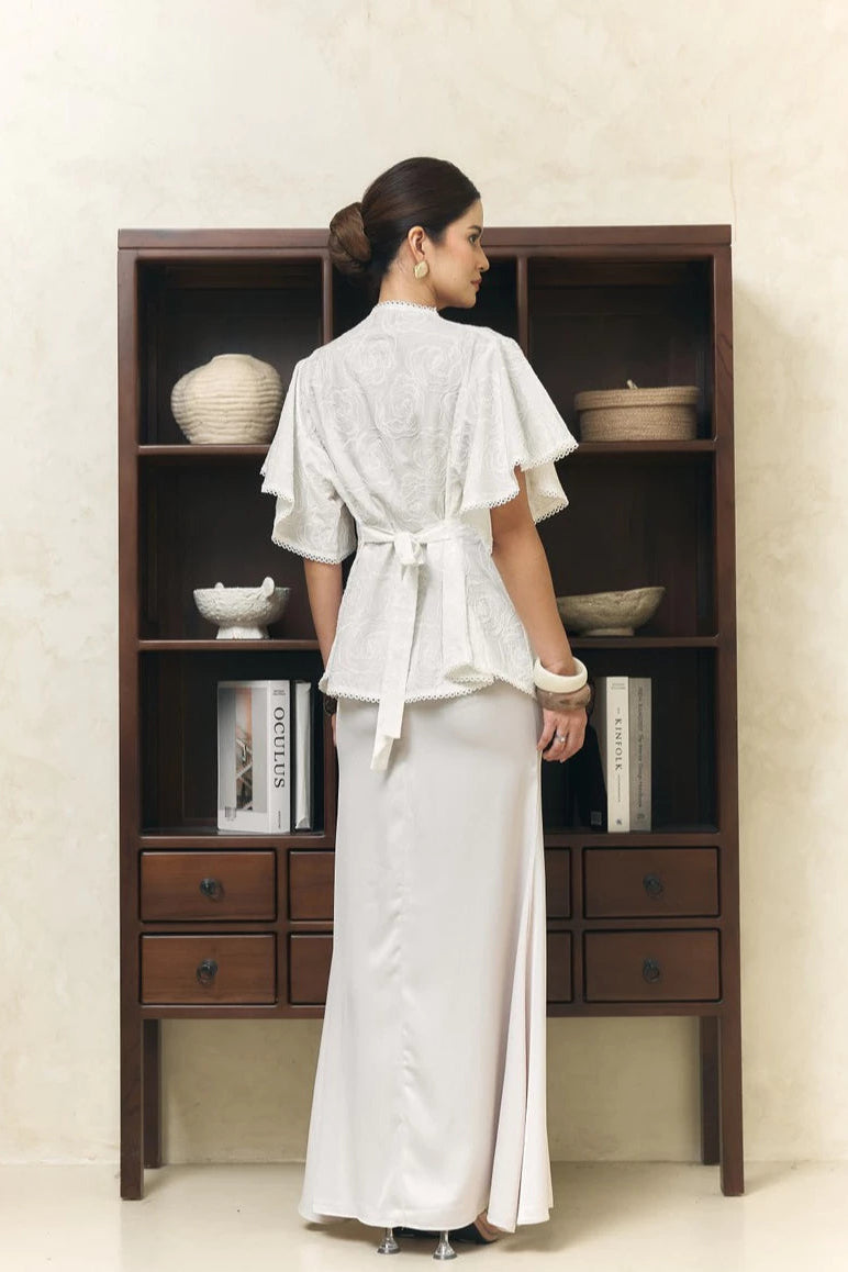 Prita Blouse Broken White - Mine