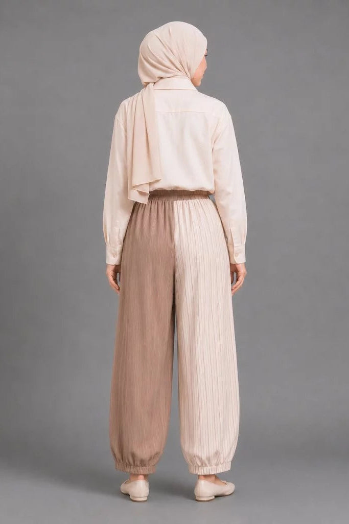 Barrel Stripe Pleats Pants Brown - Aumone